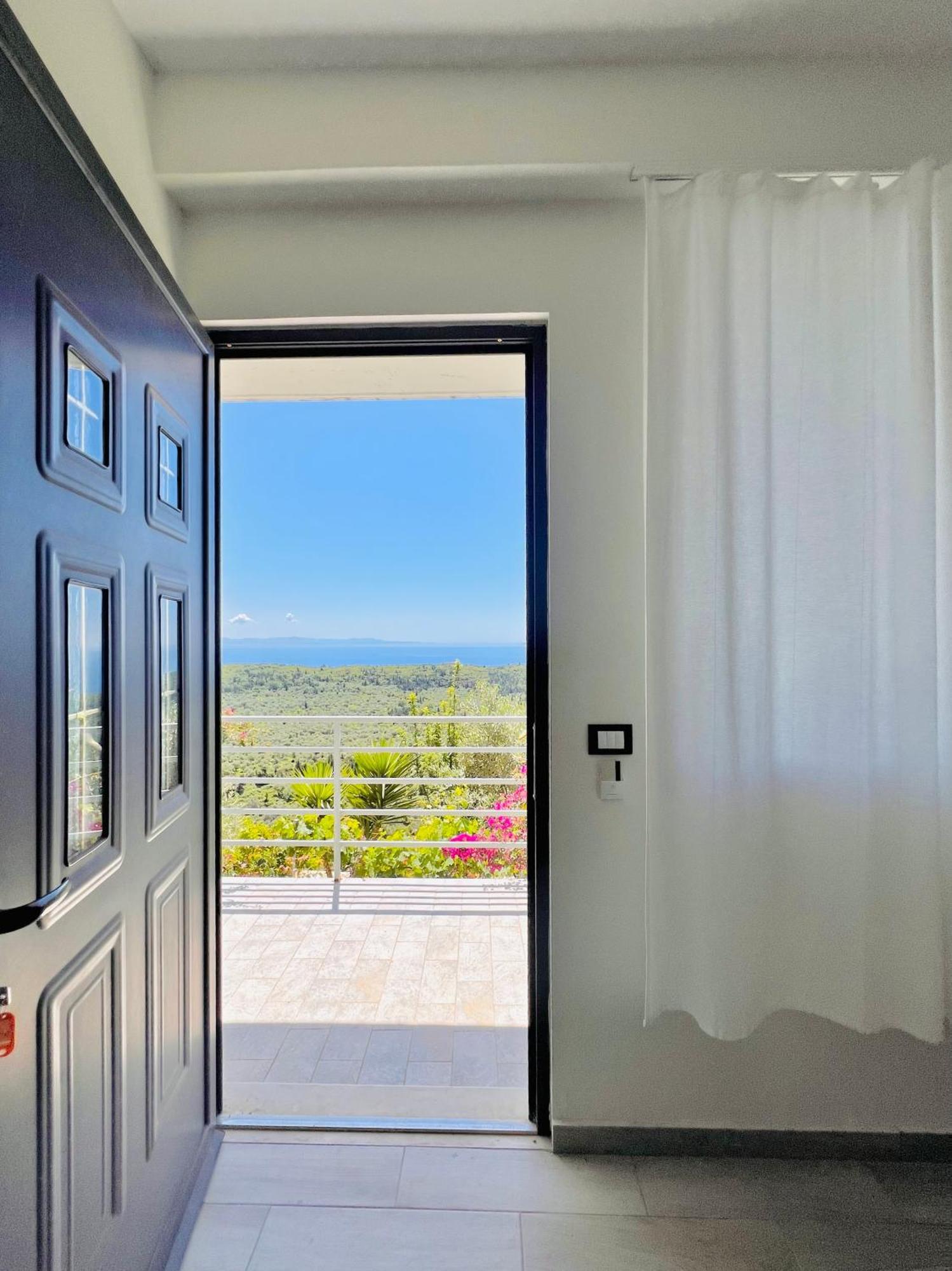 Vila Tatjana Guest House Vuno Bagian luar foto
